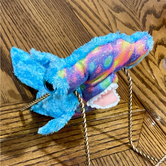 Ty Sledge the shark beanie baby from 2002 - Picture 10 of 11